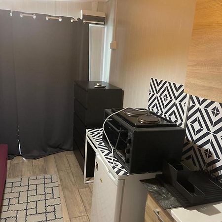 Cozy Studio In Town Center Limassol Kültér fotó